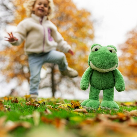 Maskotka żaba Göran pluszak Teddykompaniet, przytulanka dla dzieci 35 cm